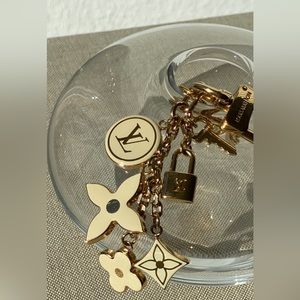 Louis Vuitton Key Bag Charm Accessories Gold Cream Color Vintage